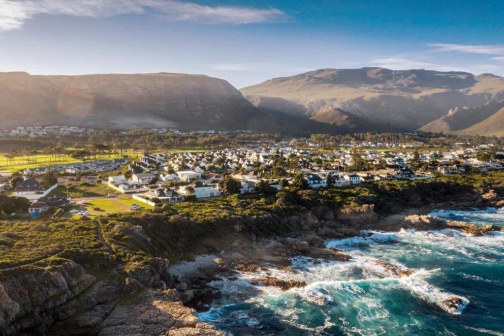 Villa Wild Waters At Kraal Rock On The Cliffs In Hermanus Extérieur photo